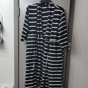 Striped Black and White Women's Robe